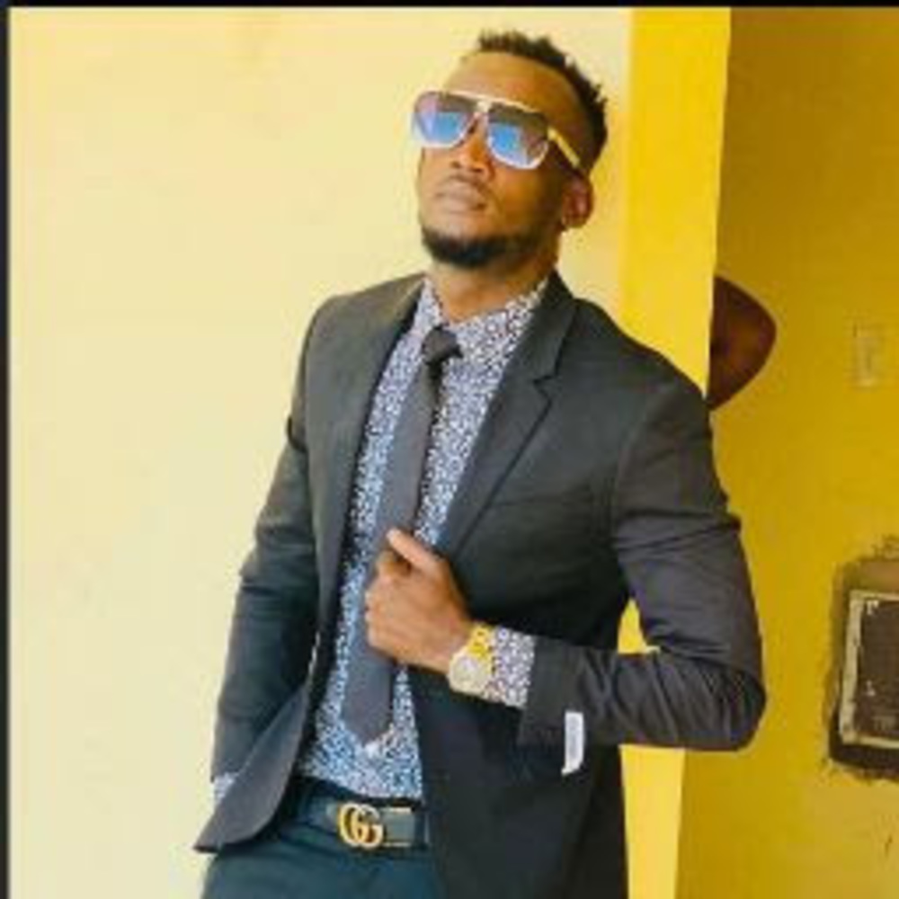 Meet your Posher, Peter